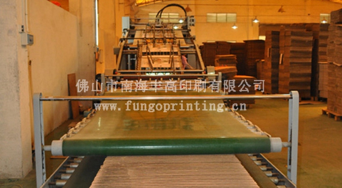 全自動(dòng)裱紙機(jī)